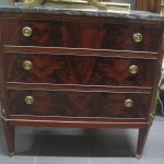 491 2008 CHEST OF DRAWERS